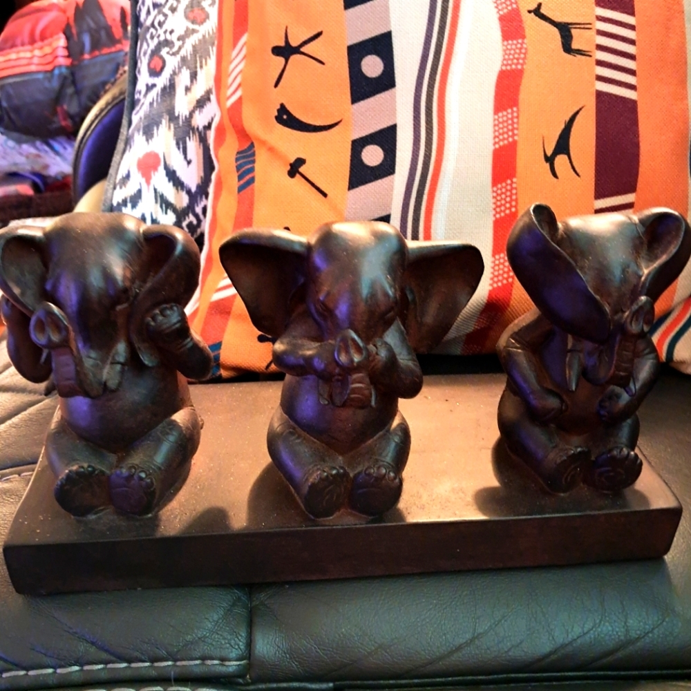 Elephant figurine